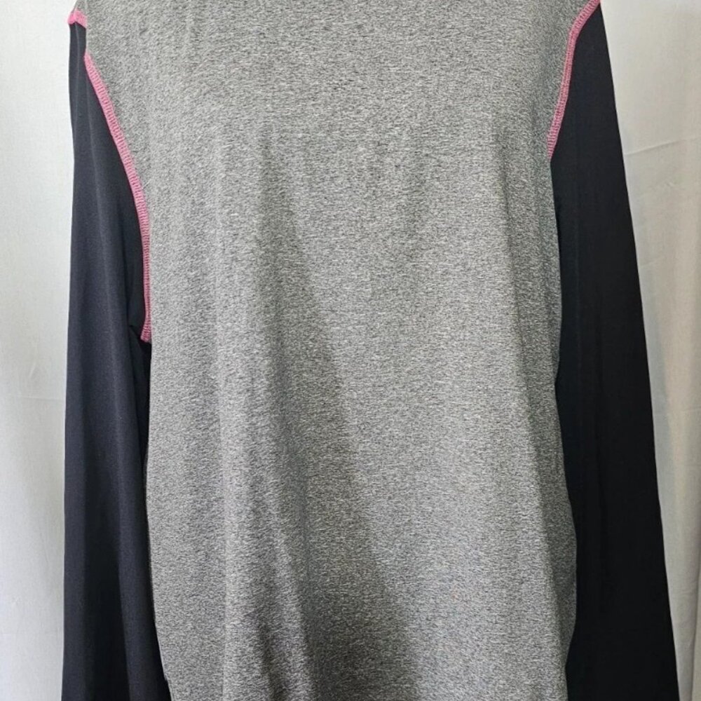 Ideology Long Sleeved Workout Top Size XXL Gray with Black Sleeves Pink Stitchin